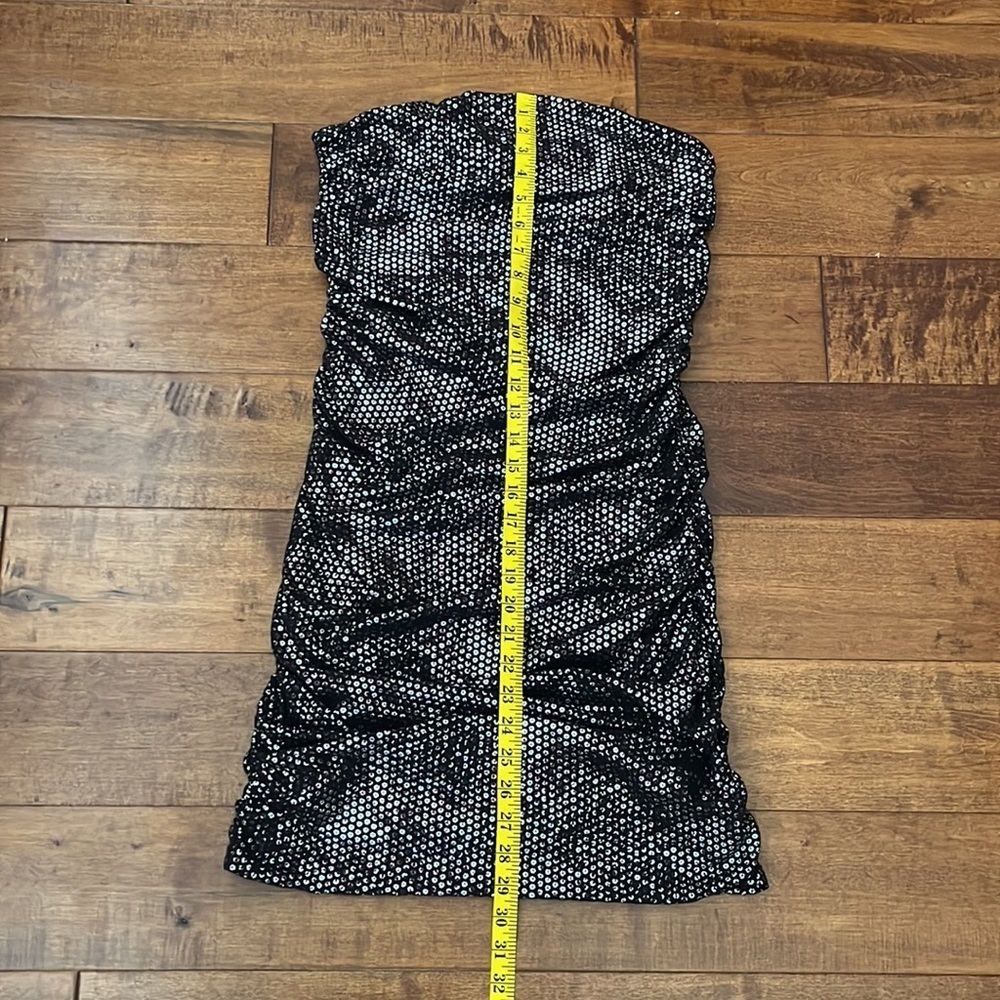 Express Bodycon Ruched Strapless Dress Size M - Picture 5 of 10